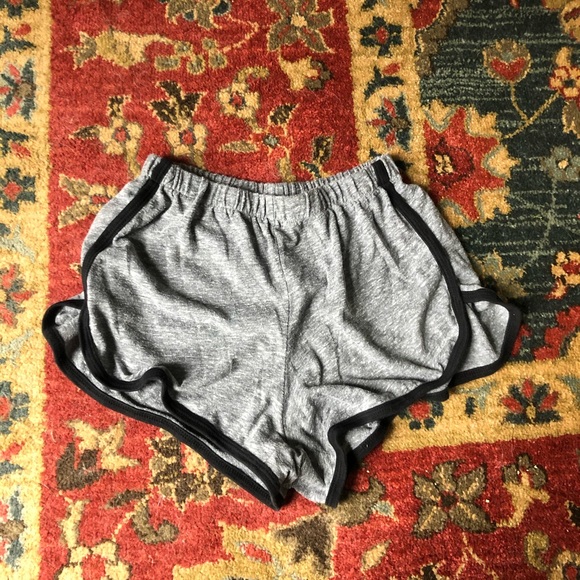 Brandy Melville Pants - Brandy Melville track shorts